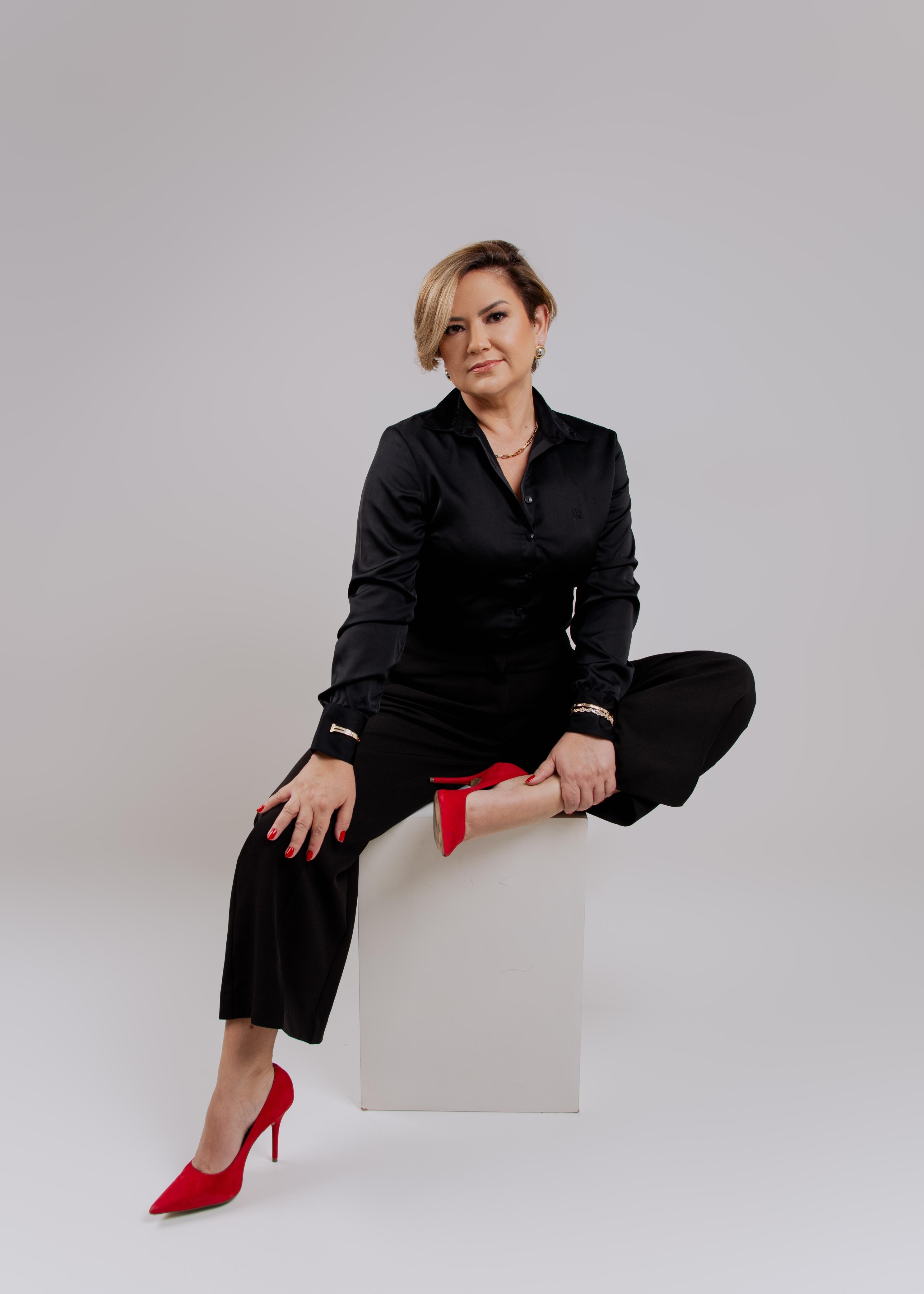 Dra Daniele Camargos